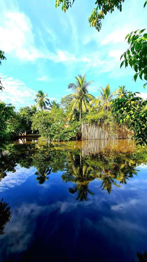 Hotel Bounty Ambalangoda  Buitenkant foto